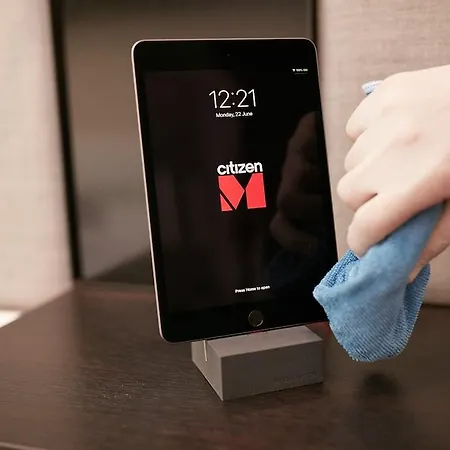מלון Citizenm Paris La Defense 4*