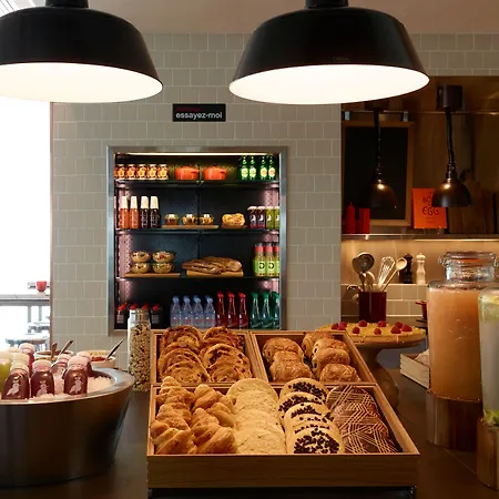 Citizenm Paris La Defense Hotel