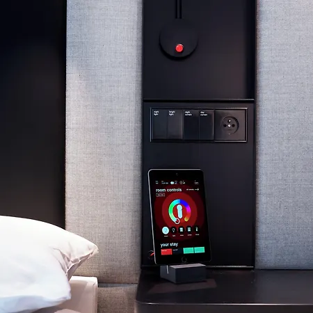 فندق سيتيزنم باريس لا ديفونس نانتير