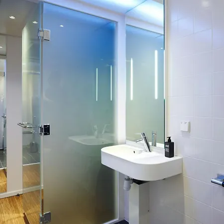 Otel Citizenm Paris La Defense