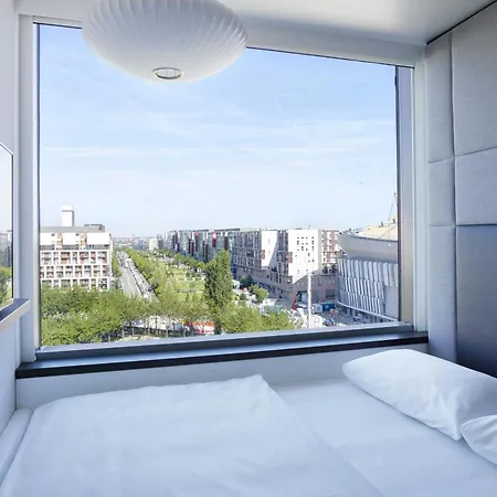 فندق سيتيزنم باريس لا ديفونس 4*