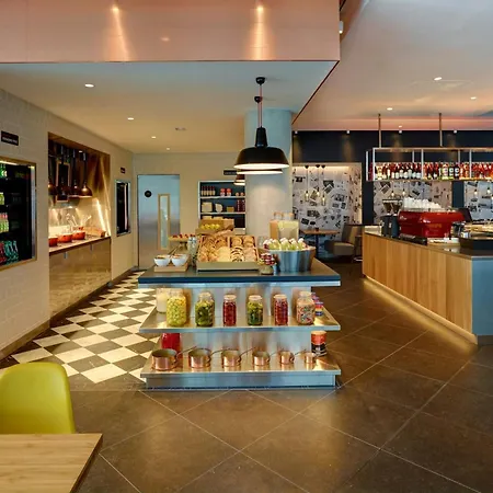 سيتيزنم باريس لا ديفونس نانتير