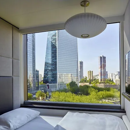 سيتيزنم باريس لا ديفونس 4* نانتير