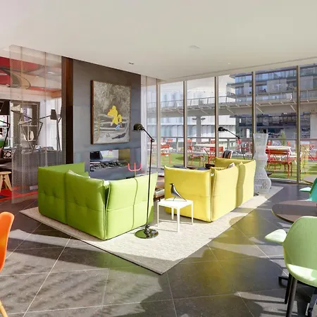 Citizenm Paris La Defense 4* Nanterre