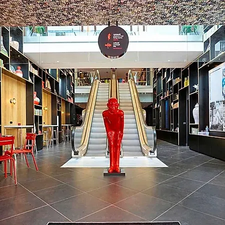 Citizenm Paris La Défense Hotel Nanterre