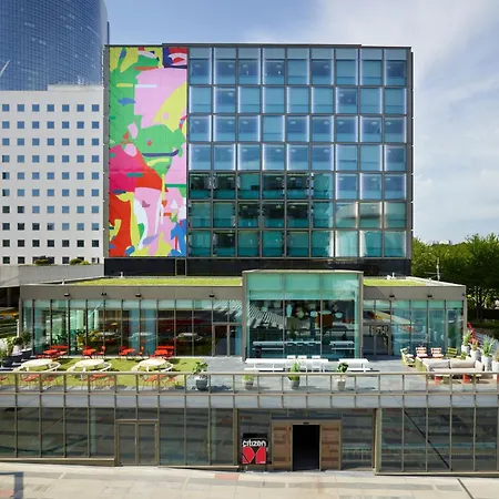 Citizenm Paris La Defense Hotel 4*