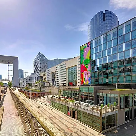 Citizenm Paris La Defense Nanterre