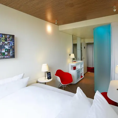 Citizenm Paris La Défense Nanterre