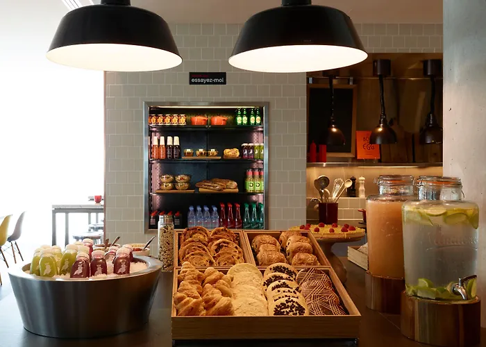 Citizenm Paris La Défense Hotel