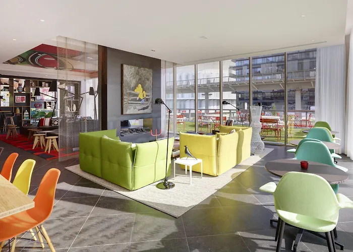 Citizenm Paris La Défense Hotel