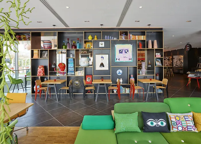 Citizenm Paris La Défense Hotel Nanterre