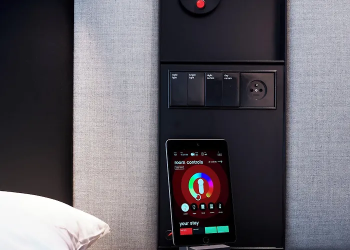 Hotel Citizenm Paris La Défense Nanterre