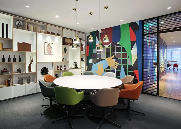 Hotel Citizenm Paris La Défense Nanterre