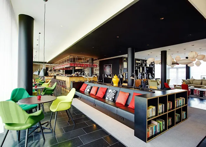 Citizenm Paris La Défense Hotel